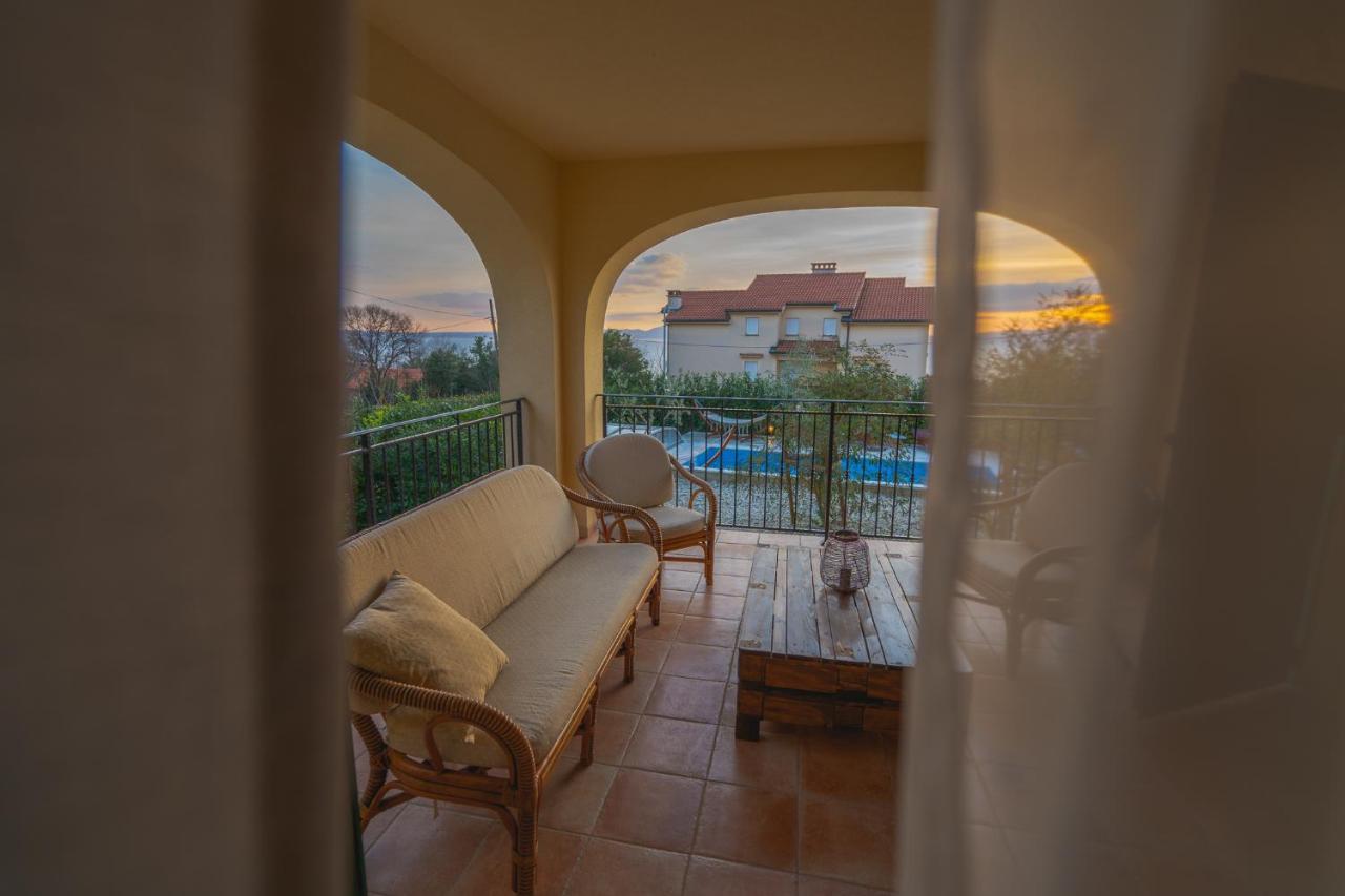 Villa Oasis Kostrena Exteriör bild