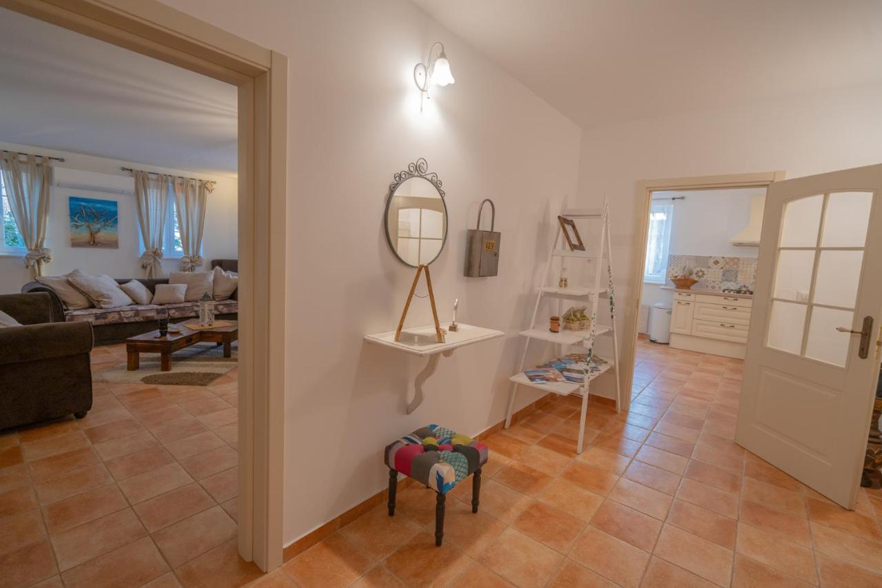 Villa Oasis Kostrena Exteriör bild
